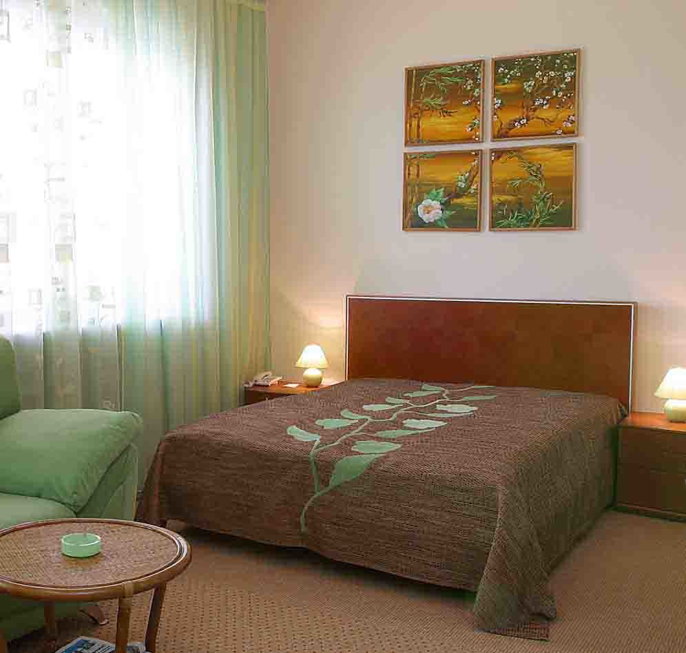 Hotel Kharkov Zewnętrze zdjęcie