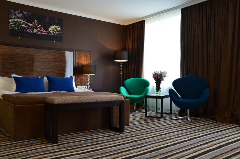 Hotel Kharkov Zewnętrze zdjęcie