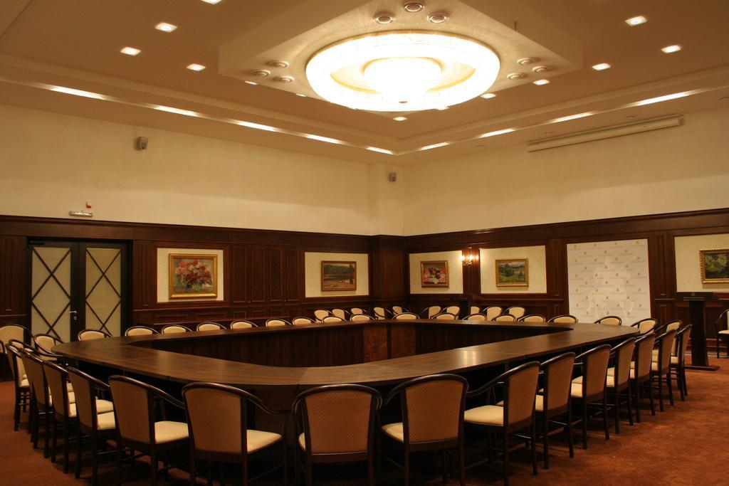 Hotel Kharkov Zewnętrze zdjęcie