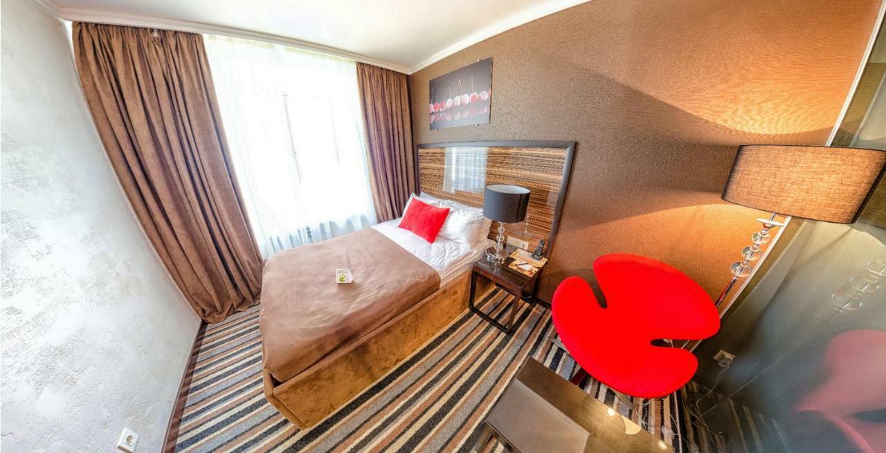 Hotel Kharkov Zewnętrze zdjęcie