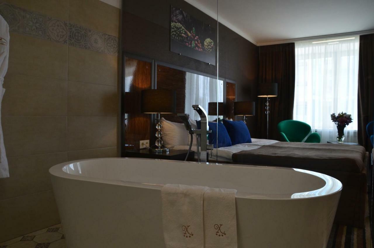 Hotel Kharkov Zewnętrze zdjęcie